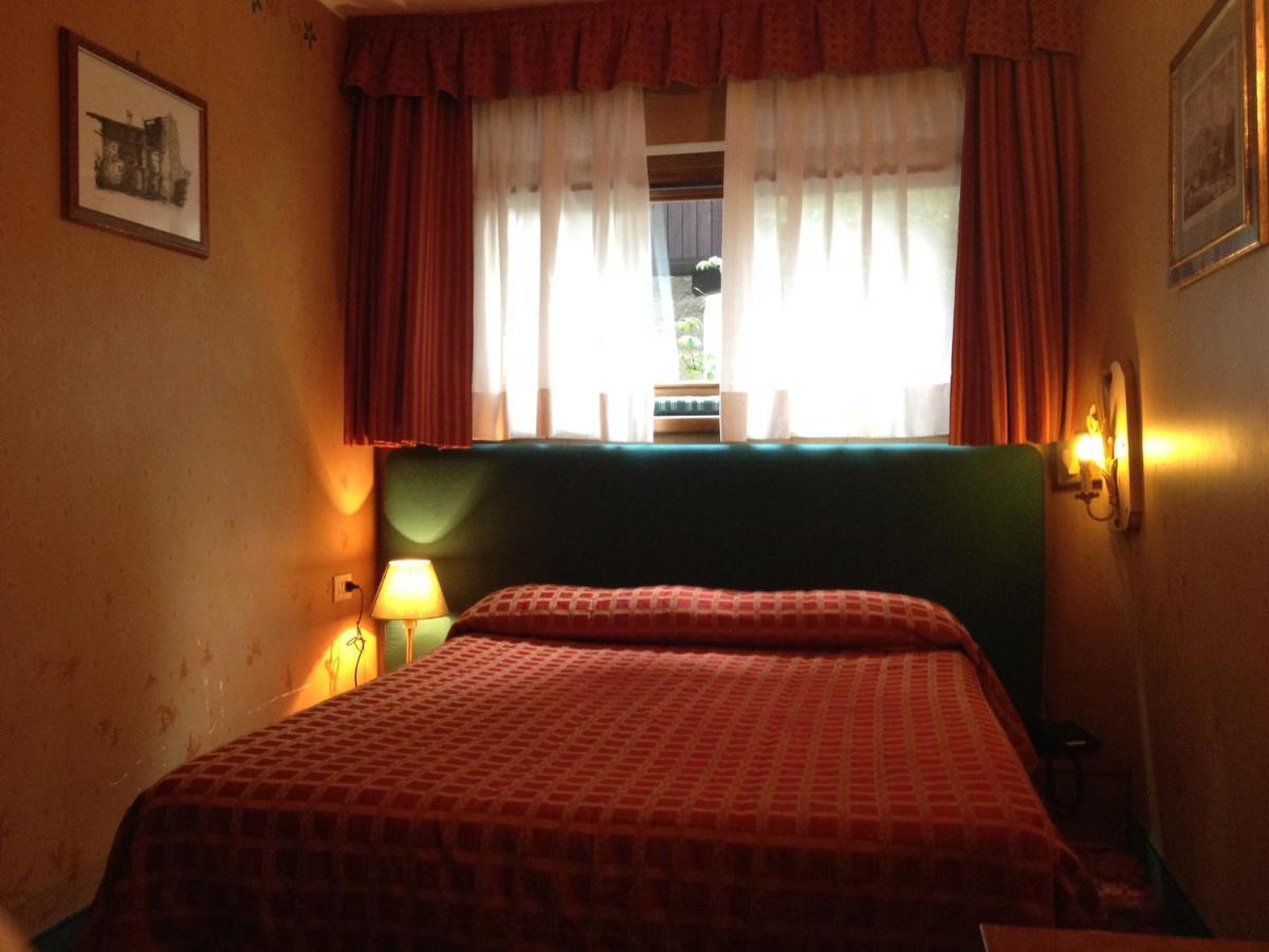 Hotel Chateau Blanc 3*