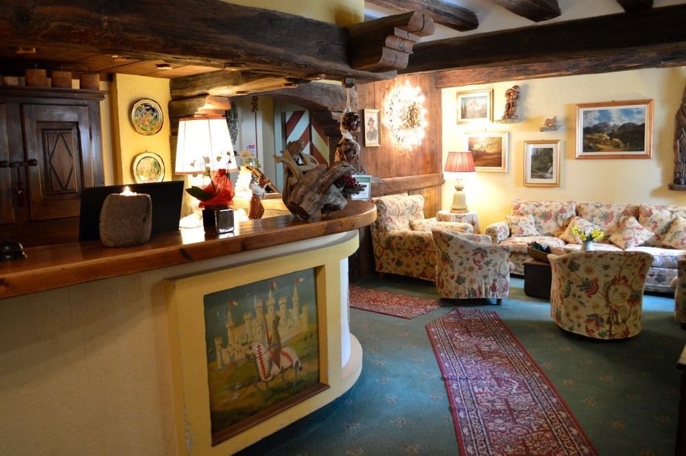 Hotel Chateau Blanc 3*